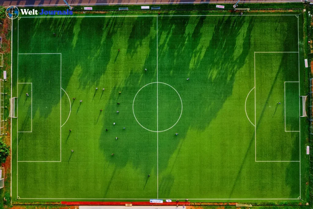 Wie groß ist ein Fußballfeld